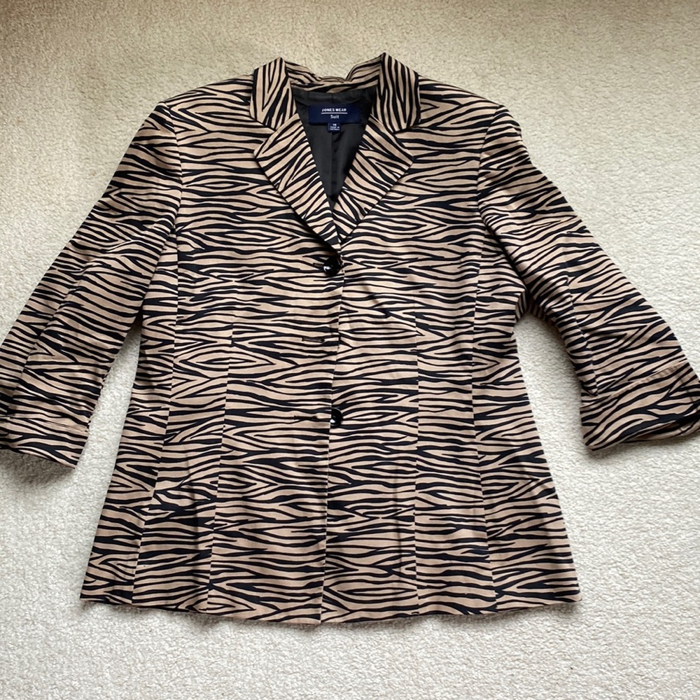 Jones Wear Blazer